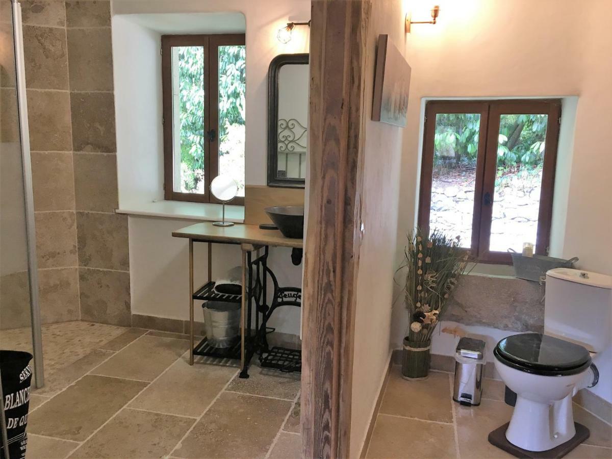 Yenne Chambres D'Hotes Des Lodges De La Cascade מראה חיצוני תמונה