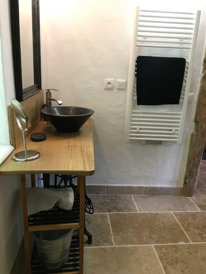 Yenne Chambres D'Hotes Des Lodges De La Cascade מראה חיצוני תמונה